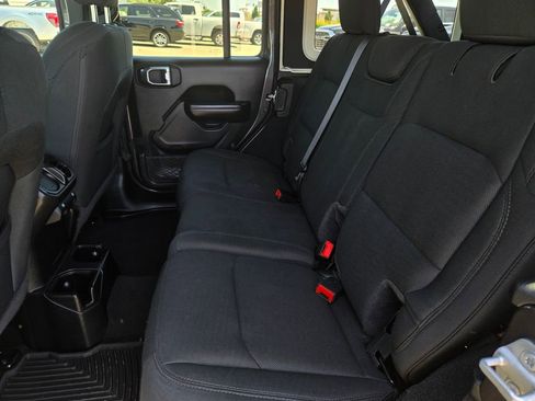 Used 2021 Jeep Wrangler Unlimited Sport AWD/4WD image 14