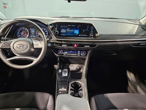 Used 2023 Hyundai Sonata SEL w/ Cargo Package image 10