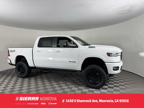 New 2026 RAM 1500 Big Horn AWD/4WD image 1