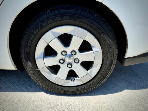 Used 2007 Toyota Prius FWD image 10