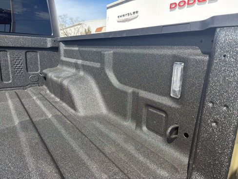 New 2026 Jeep Gladiator Willys AWD/4WD image 18