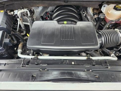 Used 2024 Chevrolet Silverado 1500 LT Trail Boss w/ Convenience Package II image 33