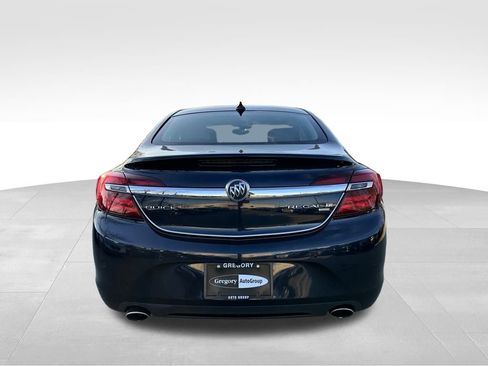 Used 2016 Buick Regal Premium w/ Driver Confidence Package #2 image 8