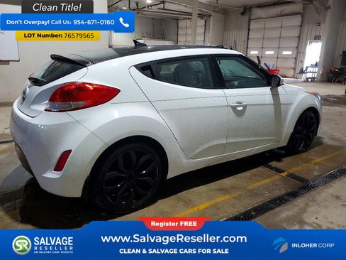 Used 2015 Hyundai Veloster w/ Option Group 02 image 4