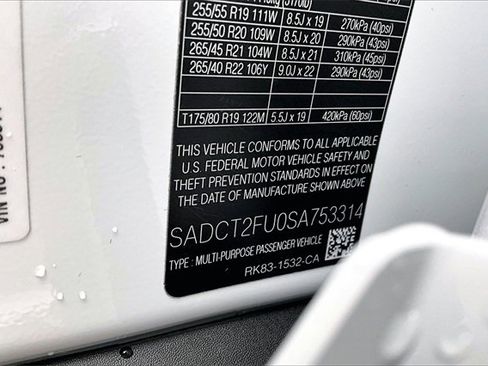 Used 2025 Jaguar F-PACE R-Dynamic S image 19