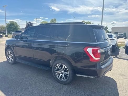 Used 2021 Ford Expedition XLT AWD/4WD image 5