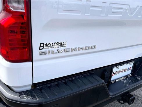 Used 2024 Chevrolet Silverado 1500 W/T w/ Z71 Off-Road Package image 14