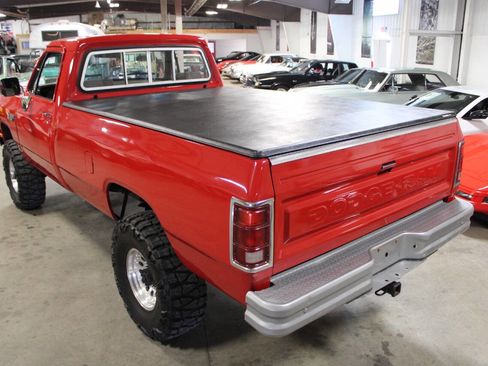 Used 1993 Dodge D/W Truck 250 image 17