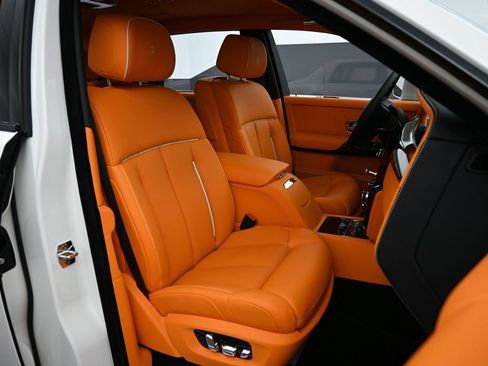 New 2027 Rolls-Royce Phantom Sedan RWD image 32