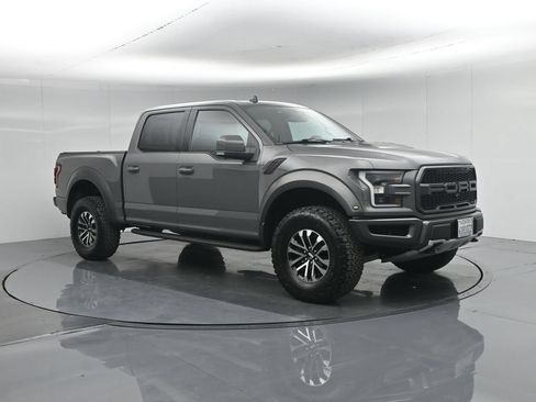 Certified 2020 Ford F150 Raptor w/ Equipment Group 802A Luxury AWD/4WD image 32