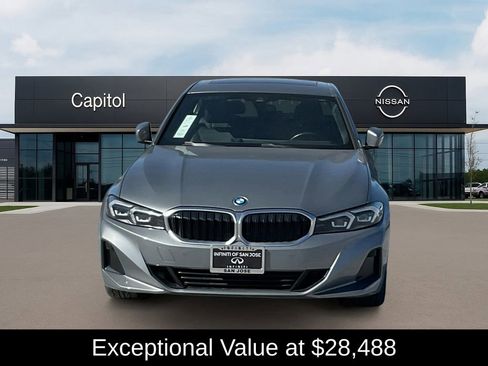Used 2023 BMW 330e image 2