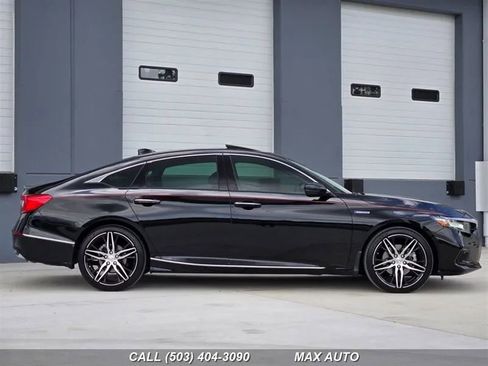 Used 2021 Honda Accord Touring image 9