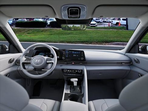 New 2026 Hyundai Elantra Blue image 11