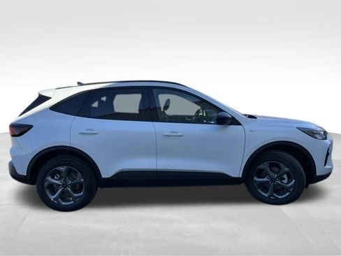 New 2026 Ford Escape ST-Line w/ Tech Pack #1 image 8