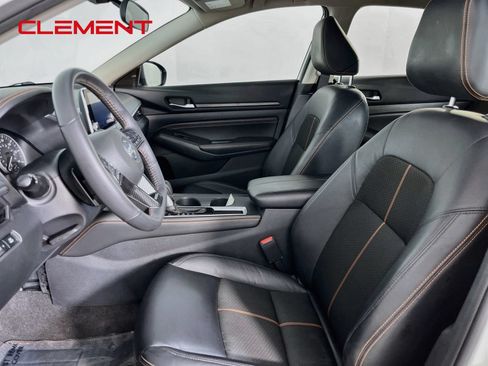 Used 2022 Nissan Altima 2.5 SR FWD image 28