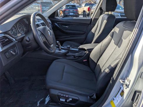 Used 2017 BMW 320i Sedan image 15