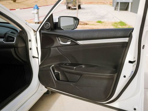 Used 2018 Honda Civic EX-T image 20