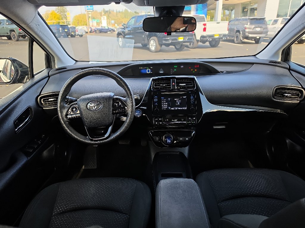 Certified 2019 Toyota Prius LE AWD/4WD image 20