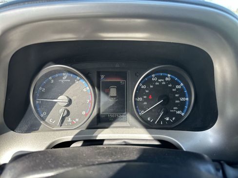 Used 2018 Toyota RAV4 XLE image 12