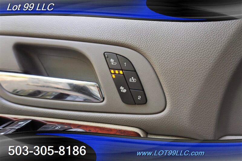 Used 2011 Chevrolet Silverado 3500 LTZ AWD/4WD image 25
