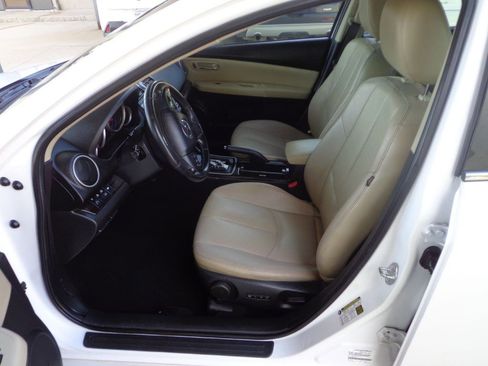 Used 2013 MAZDA MAZDA6 s Grand Touring w/ Technology Pkg FWD image 13