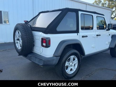 Used 2020 Jeep Wrangler Unlimited Sport AWD/4WD image 7