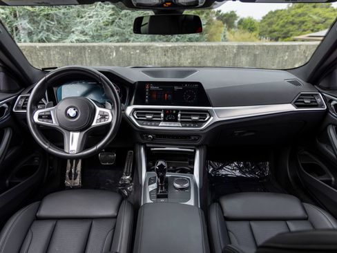 Used 2022 BMW M440i Coupe w/ Shadowloine Package RWD image 34