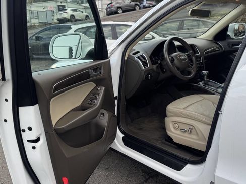 Used 2014 Audi Q5 2.0T Premium image 25