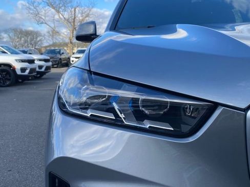 Used 2024 BMW X5 xDrive40i w/ M Sport Package image 13