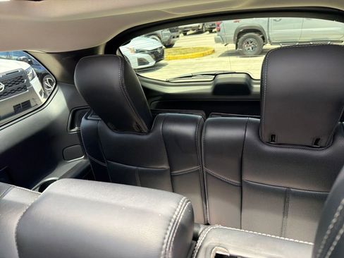 Used 2019 Nissan Pathfinder Platinum FWD image 35