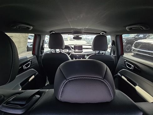 New 2026 Jeep Compass Limited AWD/4WD image 40