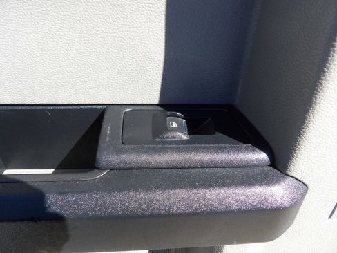 Used 2020 Ford F250 XL w/ Power Equipment Group image 32