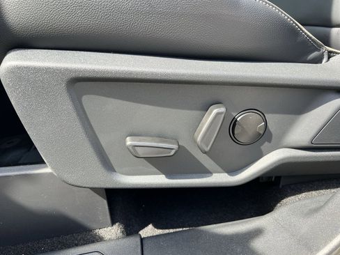 New 2026 Ford Bronco Outer Banks w/ Sasquatch Package image 14