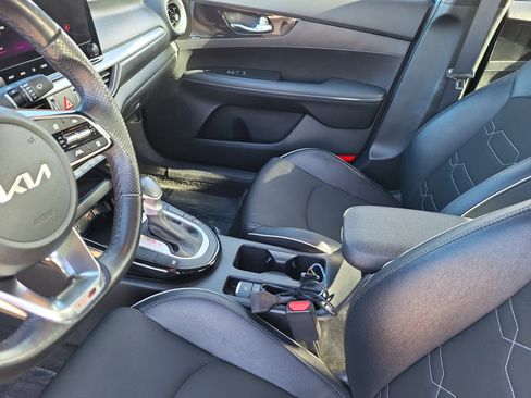 Used 2024 Kia Forte GT-Line image 7