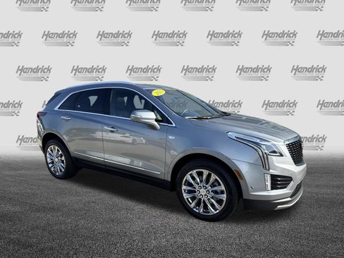 Used 2025 Cadillac XT5 Premium Luxury w/ Technology Package AWD/4WD image 2