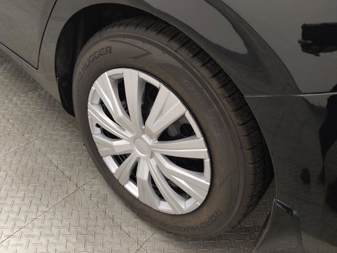 Used 2020 Nissan Sentra S w/ Lighting Package FWD image 31
