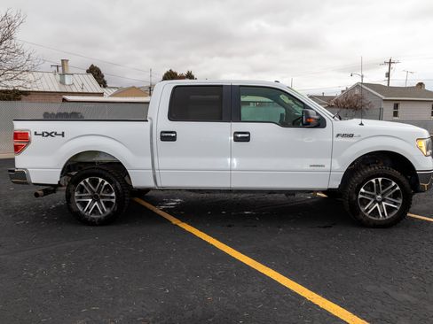Used 2014 Ford F150 XLT w/ Equipment Group 302A Luxury image 2