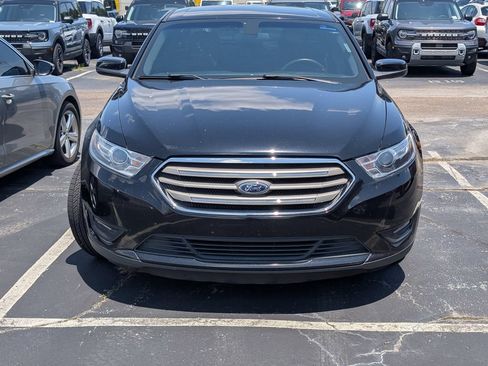 Used 2019 Ford Taurus SEL w/ Equipment Group 201A FWD image 5