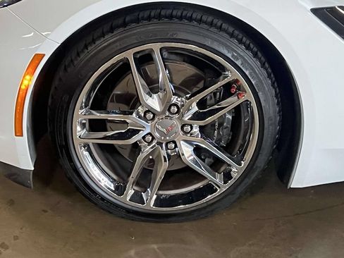 Used 2014 Chevrolet Corvette Stingray Convertible w/ 3LT Preferred Equipment Group RWD image 27