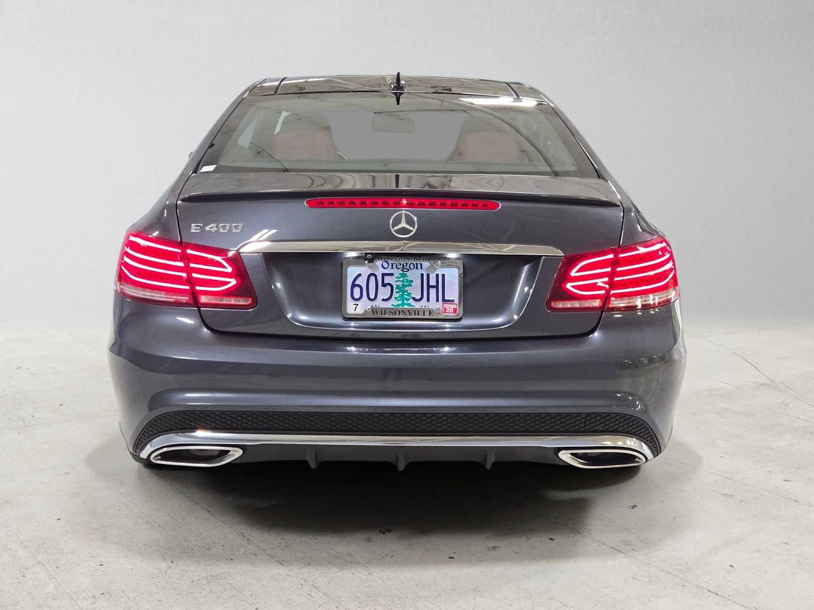 Used 2016 Mercedes-Benz E 400 Coupe image 4