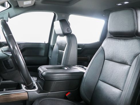 Used 2021 Chevrolet Silverado 1500 LT Trail Boss w/ Convenience Package II AWD/4WD image 27