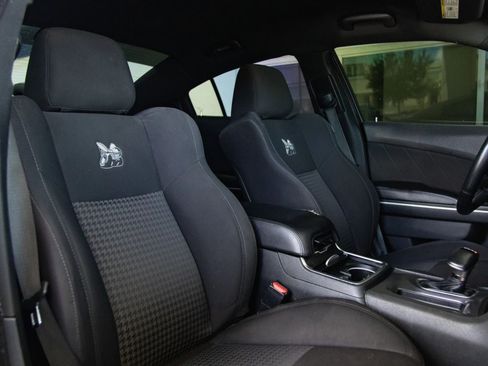 Used 2019 Dodge Charger Scat Pack RWD image 23