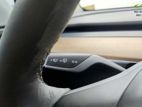 Used 2023 Tesla Model Y Performance AWD/4WD image 57