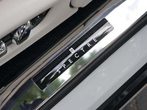 Certified 2024 Rolls-Royce Spectre w/ Spectre Launch Package AWD/4WD image 21