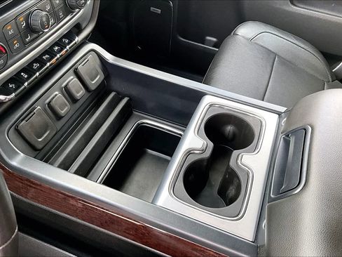 Used 2018 GMC Sierra 1500 SLT image 14