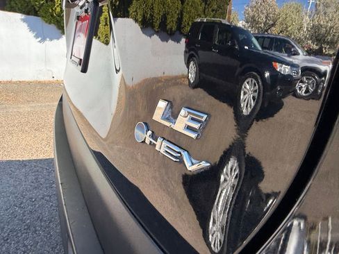 Certified 2025 Toyota RAV4 LE image 8