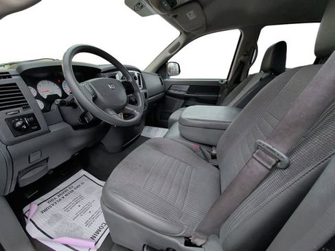 Used 2008 Dodge Ram 1500 Truck SLT image 9
