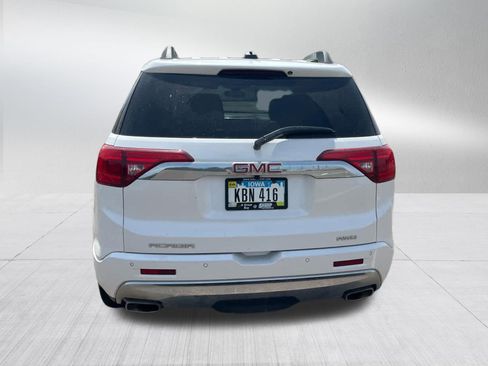 Used 2017 GMC Acadia Denali w/ Technology Package AWD/4WD image 5