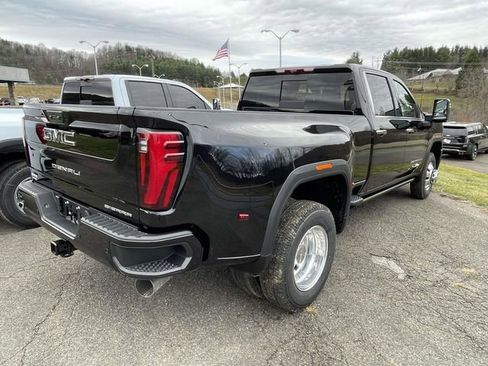 New 2026 GMC Sierra 3500 Denali Ultimate image 7