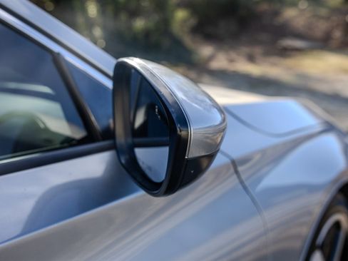 Used 2019 Honda Accord Sport image 12